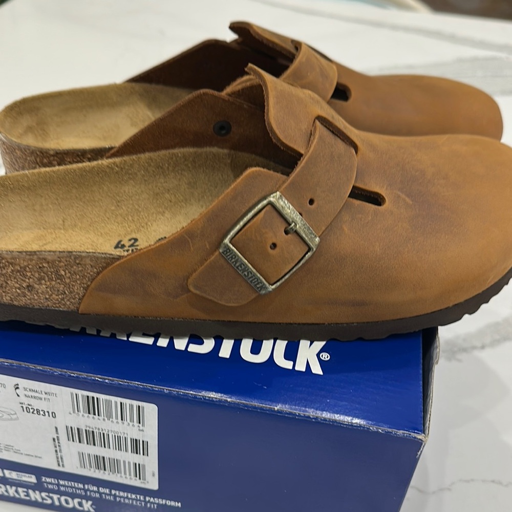 Birkenstock Brown Leather Clog size 42 NWB